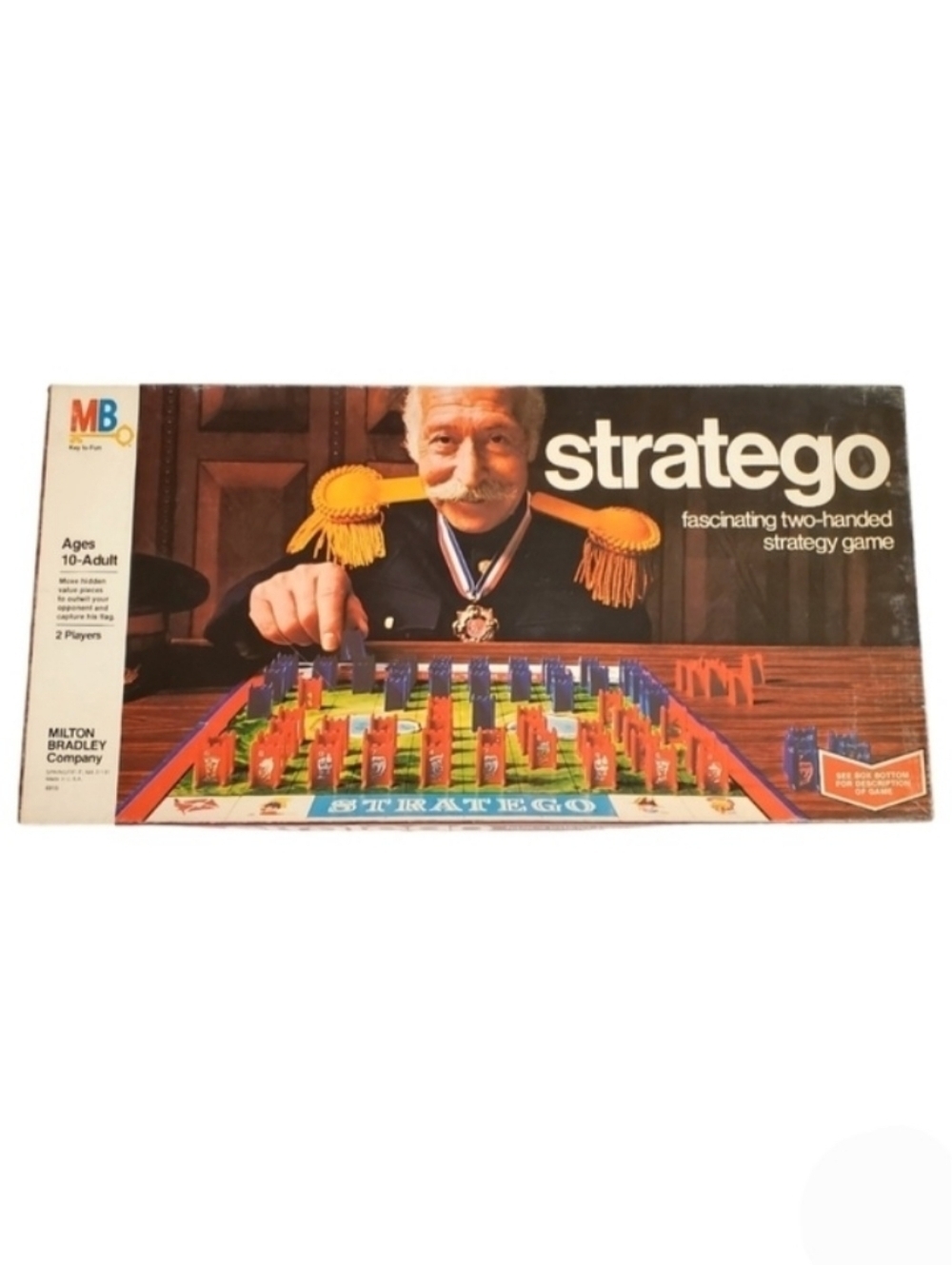 Stratego Board Game 1977 Milton Bradley Complete Strategy Battle Vintage